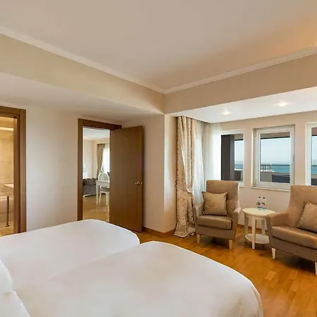 Radisson Blu & Spa. Cesme